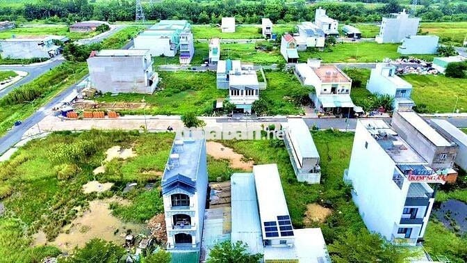 CẮT LỖ 50tr BÁN GẤP NỀN 130m2 SỔ HỒNG SANG TÊN GIÁ CHỦ BÁN 1tỷ750