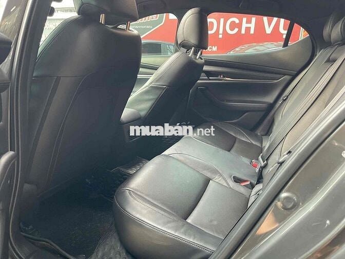 Mazda 3 2022 1.5L Premium - 22000 km không lỗi nhỏ