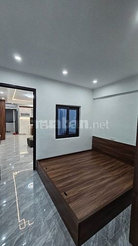 Bán căn hộ tập thể số 43 Phố Vọng Hà, Chương Dương, Hoàn Kiếm, 3xx