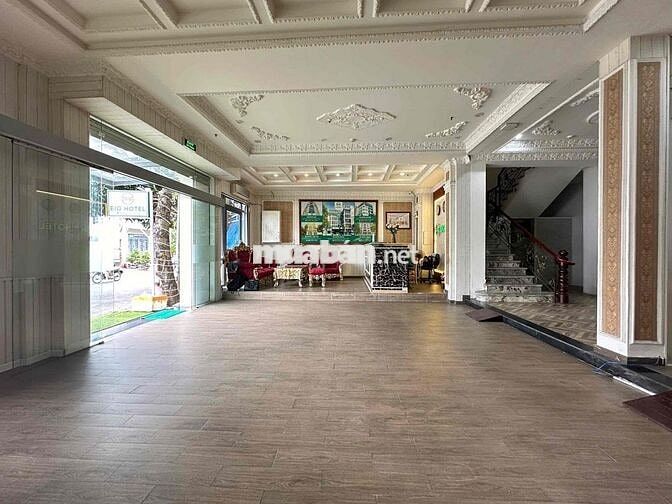 Mặt Bằng Cần Thơ Mặt Tiền Đường _ Lầu 1 sàn 300m2 Ngay Sân Vận Động CT
