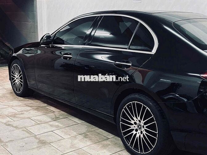 Mercedes Benz C Class 2022 C200 Avantgarde Plus -