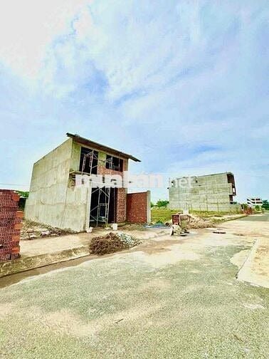 CẮT LỖ 50tr BÁN GẤP NỀN 130m2 SỔ HỒNG SANG TÊN GIÁ CHỦ BÁN 1tỷ750