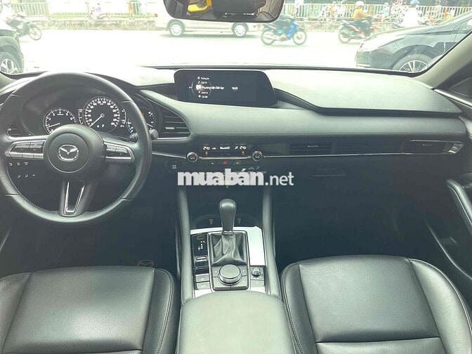 Mazda 3 2022 1.5L Premium - 22000 km không lỗi nhỏ