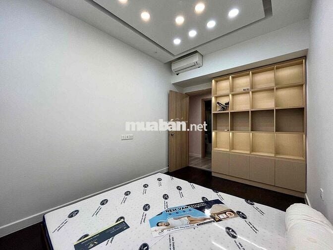 BÁN RESGREEN TOWER 52M2 2PN - TẶNG NỘI THẤT - CÓ SỔ HỒNG