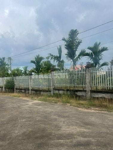 Chuẩn bị xuất cảnh đi nước ngoài cần bán cắt lỗ mảnh đất 14464m2 