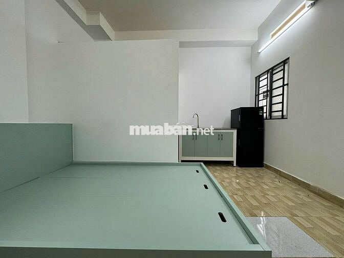 CHO THUÊ PHÒNG DẠNG STUDIO FULL NỘI THẤT, CỬA SỔ TRỜI NGAY LÊ VĂN SỸ