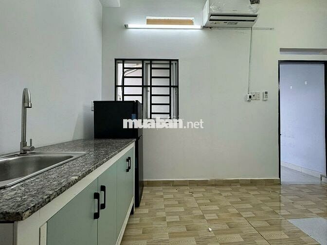CHO THUÊ PHÒNG DẠNG STUDIO FULL NỘI THẤT, CỬA SỔ TRỜI NGAY LÊ VĂN SỸ