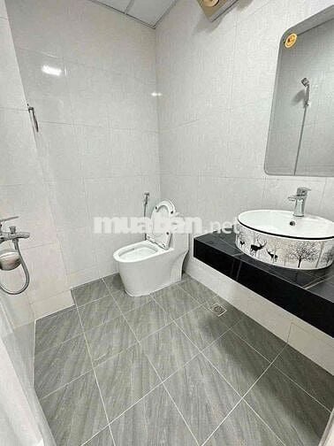 Bán căn hộ 2 ngủ tại chung cư HH Linh Đàm