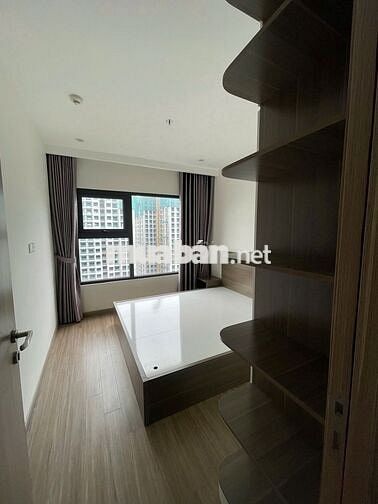 Bán căn 2PN-1VS 54m2 nội thất cơ bản tầng cao hướng ĐN giá 4ty750 bp