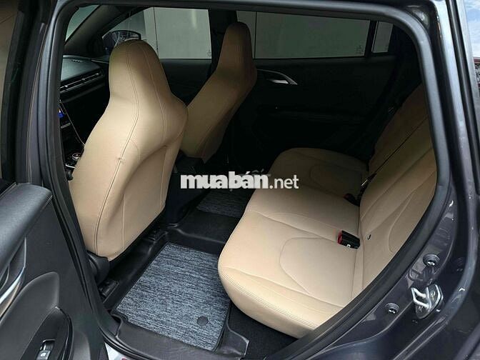 VinFast VFe34 2022 thuê pin tiên phong