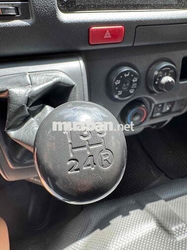 Toyota Hiace 2***0 km