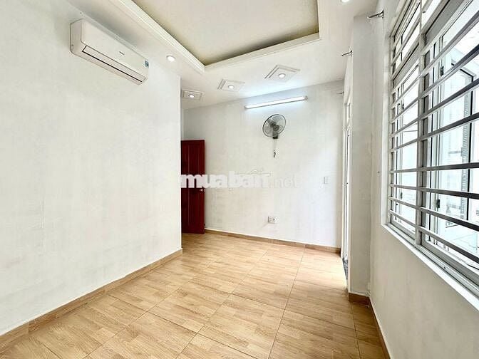 CĂN HỘ GIÁ RẺ BANCOL NỘI THẤT CƠ BẢN RỘNG RÃI THOÁNG PHẠM VĂN CHIÊU
