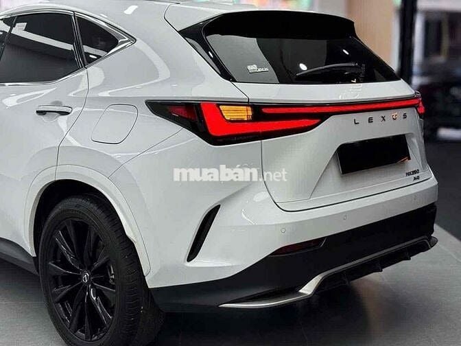 Lexus NX350 F-sport  2023 - 38000 km