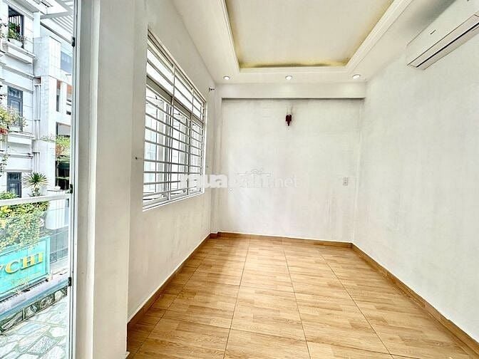 CĂN HỘ GIÁ RẺ BANCOL NỘI THẤT CƠ BẢN RỘNG RÃI THOÁNG PHẠM VĂN CHIÊU