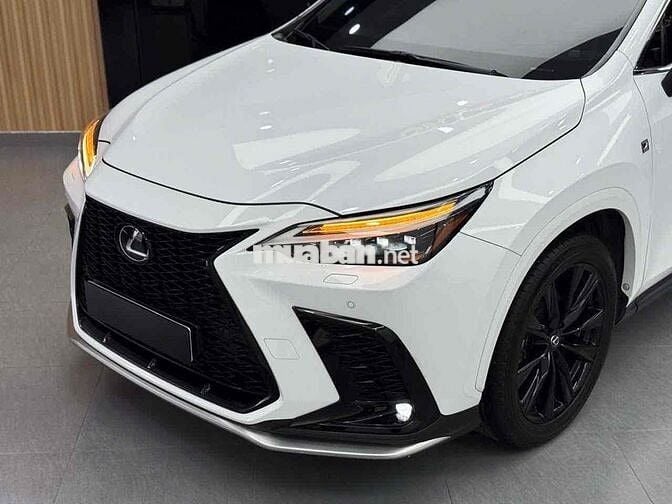 Lexus NX350 F-sport  2023 - 38000 km