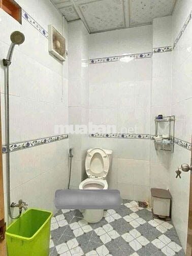 KẸT TIỀN CẦN BÁN GẤP CĂN NHÀ ĐANG CHO THUÊ THU NHẬP 6tr/ Tháng
