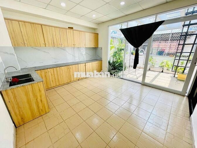 SIÊU PHẨM BIỆT THỰ MỚI ĐẸP 168A HOA LAN QUẬN PHÚ NHUẬN - 5 TẦNG