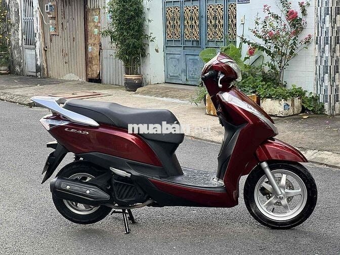 xe hòna  lead 2015 màu đỏ đô mỡi ken 95%