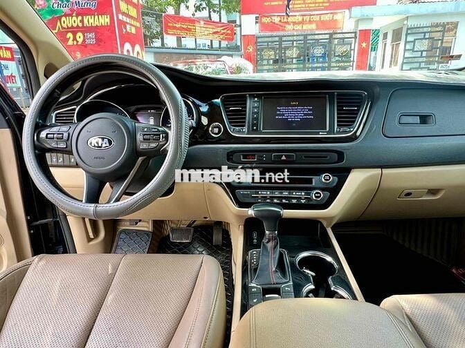 Kia Sedona 2018 bản funl dầu - foml 2019