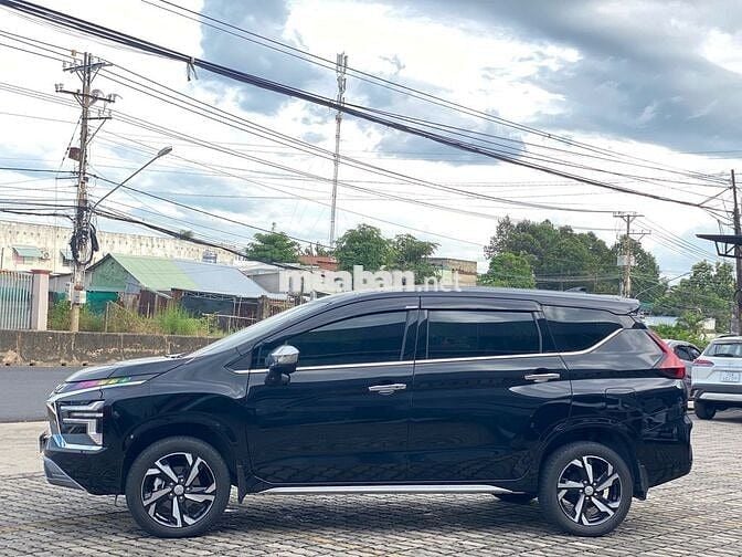 XPANDER PREMIUM 2024 LƯỚT 9.000KM XE GIA ĐÌNH