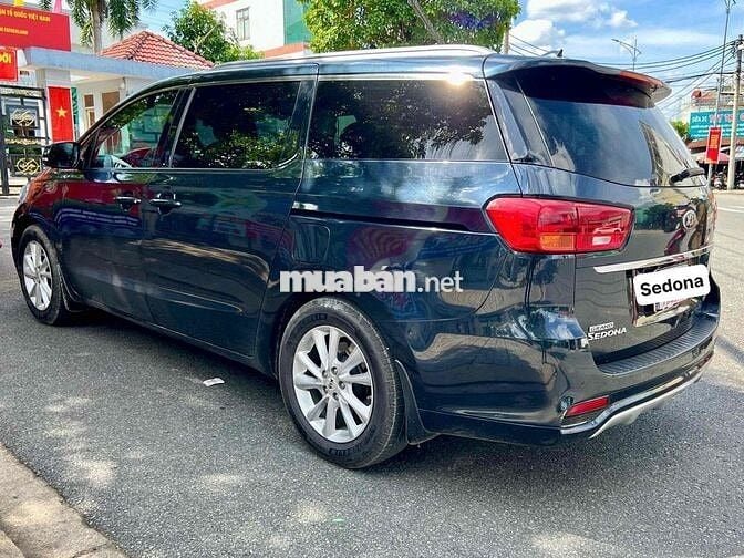 Kia Sedona 2018 2.2 bản Full dầu cao cấp