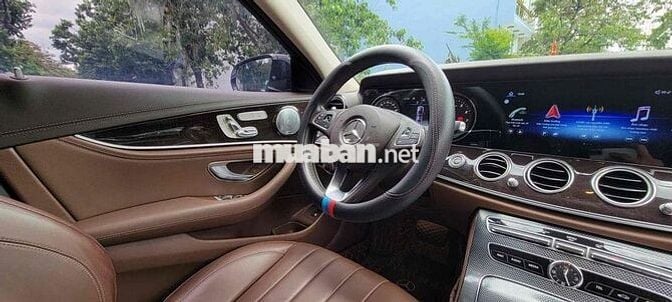 Mercedes Benz E Class 2017 E250 - 70000 km
