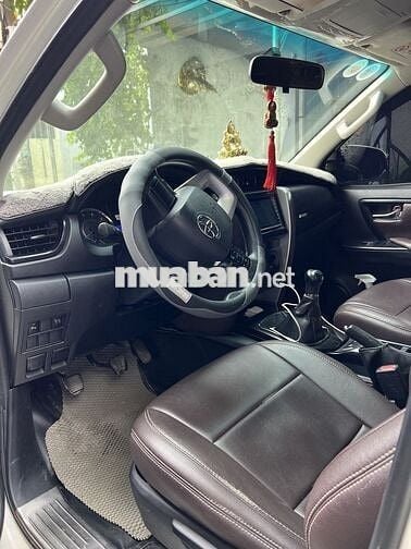 Toyota Fortuner 2017 2.4G 4x2 MT - 120000 km