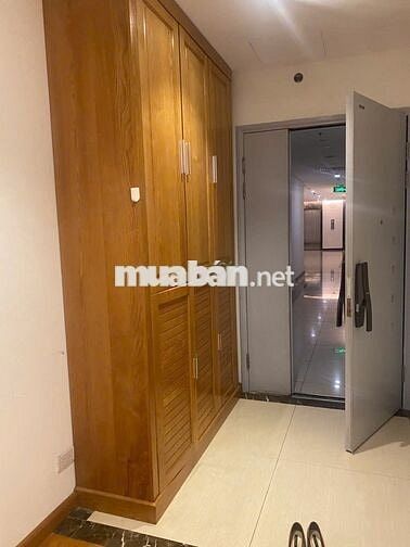 Siêu Hot - Golden Palace - Mễ Trì 120m2 3PN nội thất đẹp giá 19tr/th