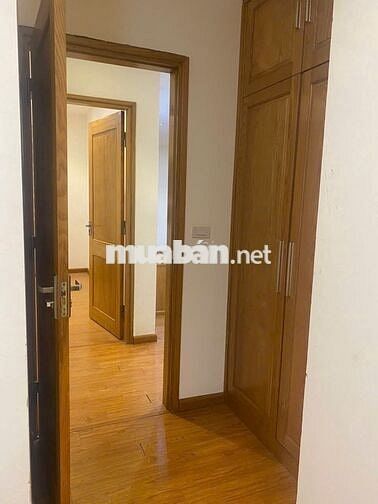 Siêu Hot - Golden Palace - Mễ Trì 120m2 3PN nội thất đẹp giá 19tr/th