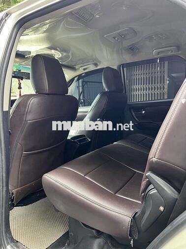 Toyota Fortuner 2017 2.4G 4x2 MT - 120000 km