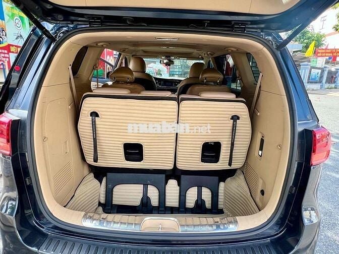 Kia Sedona 2018 bản funl dầu - foml 2019