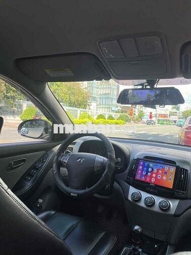 Hyundai Avante 2013 1.6 MT - 70000 km
