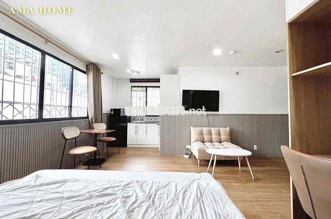 Cho Thuê Căn Studio_Thang Máy Mới Gần Vòng Xoay Lăng Cha Cả Tháng 10