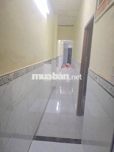NHÀ GẦN ĐẦM SEN NƯỚC - SÁT HOÀ BÌNH - P. PHÚ THẠNH - GẦN HẺM XE HƠI