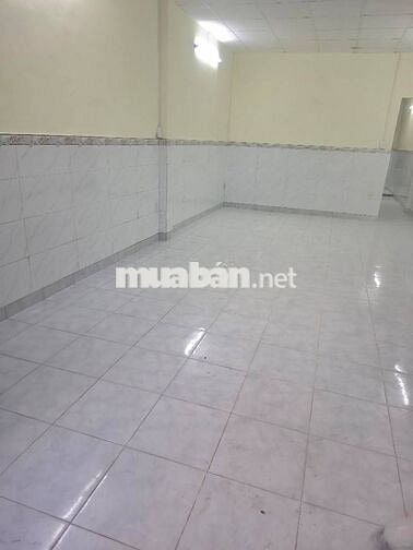NHÀ GẦN ĐẦM SEN NƯỚC - SÁT HOÀ BÌNH - P. PHÚ THẠNH - GẦN HẺM XE HƠI