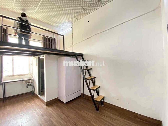 CHO THUÊ PHÒNG GÁC CAO - CỬA SỔ THOÁNG MÁT - GIỜ GIẤC TỰ DO NGAY T.TÂM