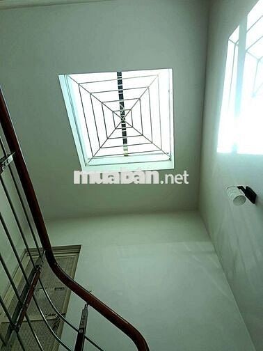 SIÊU PHẨM ĐỘI CẤN - 10M RA Ô TÔ - DT SIÊU TO 44M - Ô CHỜ THANG MÁY