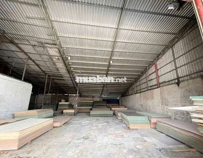 CHO  THUÊ  KHO  XƯỞNG  MT  ( 1250m2) PHƯỜNG  TÂY THẠNH. QUẬN  TÂN PHÚ