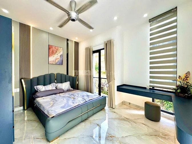 SIÊU PHẨM MỚI XÂY - CĂN GÓC HẺM XE HƠI