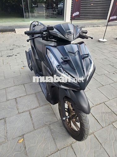 Xe Tay Ga Vario nhập khẩu 125 Đen