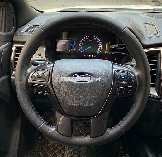 Ford Everest 2022 Titanium 2.0L 4x2 AT - 72000 km