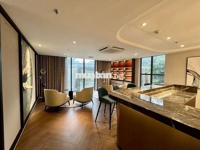 Tìm khách thuê đầu tiên - Căn hộ 3PN ban công siêu dài Centery-Celadon