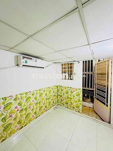 chính chủ nhà 2 lầu sổ hồng riêng đối diện bv 175