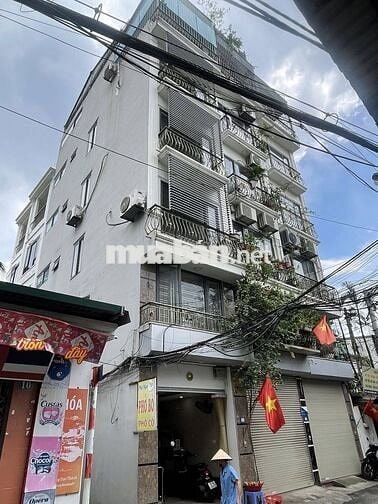 102 Hoàng Đạo Thành. Vị trí nhiều tiện ích, ô tô chạy thoải mái.