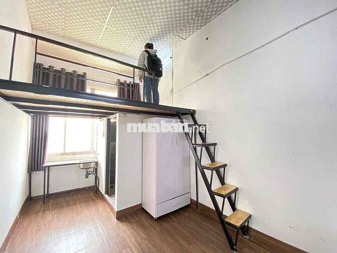 CHO THUÊ PHÒNG GÁC CAO - CỬA SỔ THOÁNG MÁT - GIỜ GIẤC TỰ DO NGAY T.TÂM