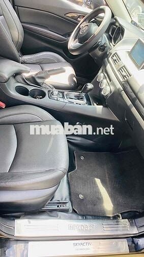 Mazda 3 2017 1.5 AT Sedan -màu đen,Xe gia đình