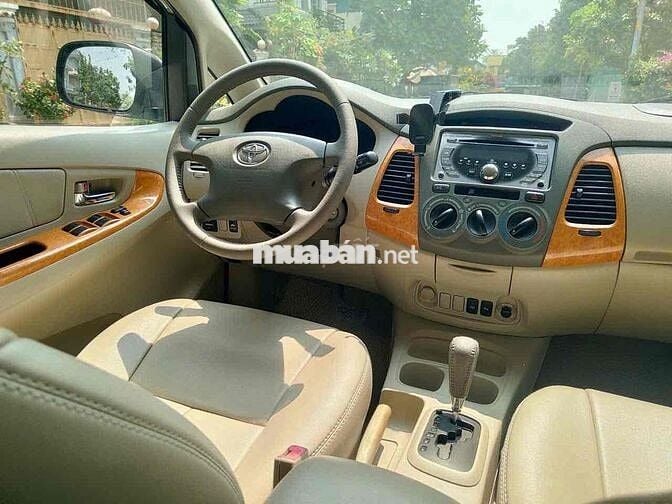 Toyota Innova Dk 2009 V - rat đep chinh chủ
