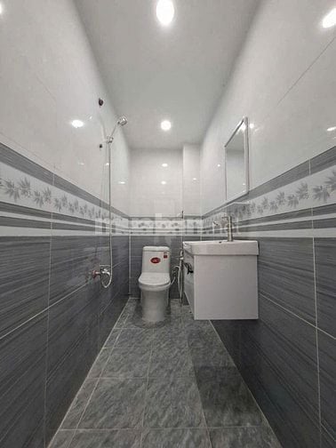 Bán nhà Đình Nghi Xuân, Bình Tân, 4x10m, 1 lầu, giá 4,2 tỷ 