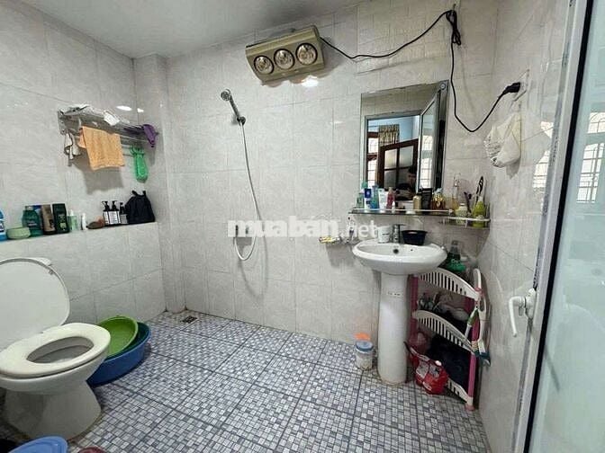 BÁN NHANH BIỆT THỰ SÂN VƯỜN HỒ TÂY - DT 80M - 10M RA Ô TÔ