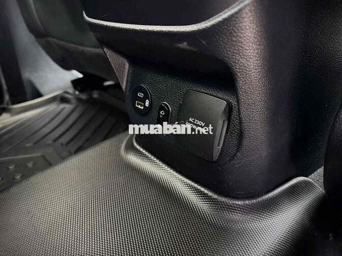 Ford Raptor 2023. TRẢ TRƯỚC 350 TRIỆU NHẬN XE